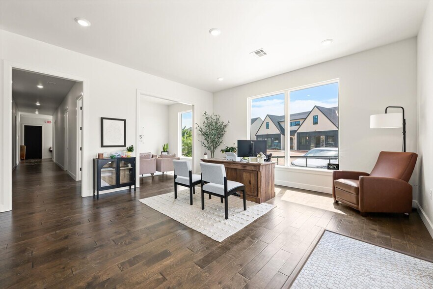 More Photos Of 3165 N Sooner Rd, Edmond Office For Sale