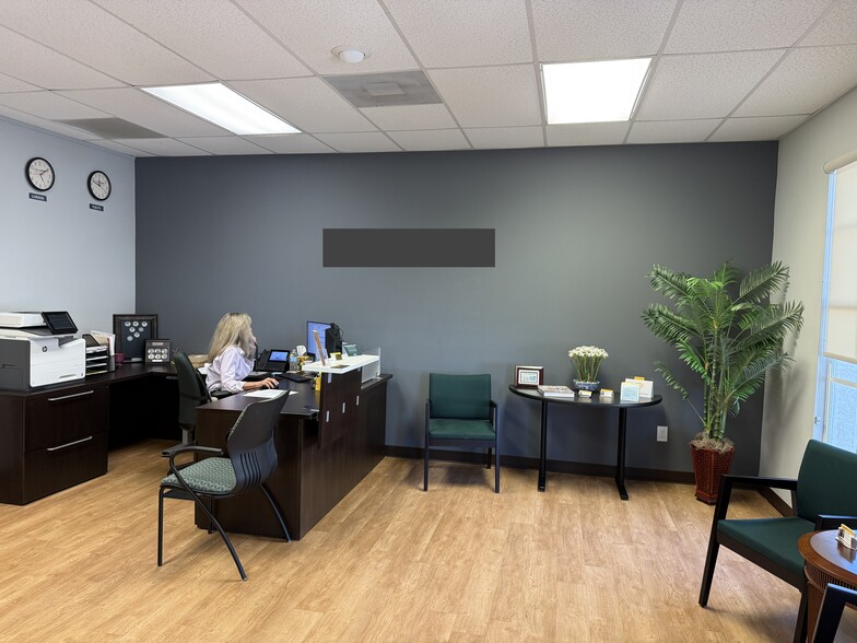 More Photos Of 12342 Tamiami Trl, Naples Office For Lease