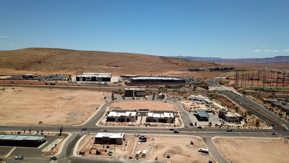 More Photos Of 4655 S Pioneer Rd, St George Land For Lease