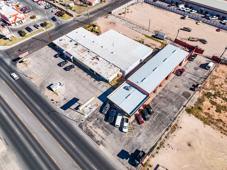 More Photos Of 3636 Andrews Hwy, Odessa Storefront For Lease