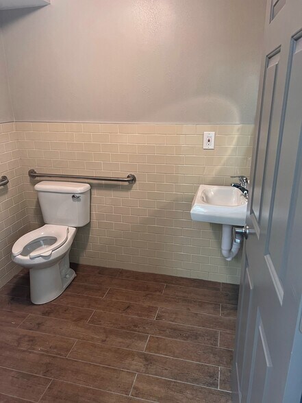 More Photos Of 868 Mcclelland St, Salt Lake City Office For Lease