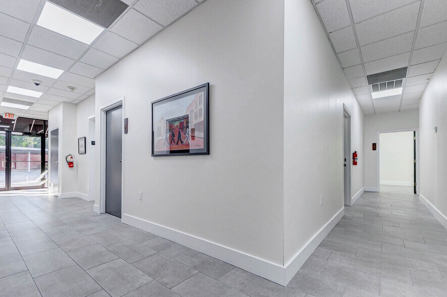 More Photos Of 12837 Louetta Rd, Cypress Office For Lease