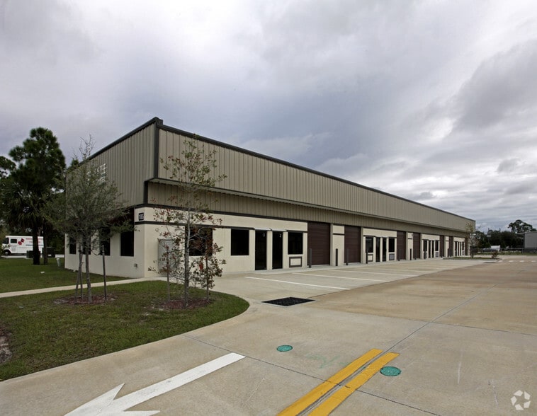 Primary Photo Of 185 West Dr, Melbourne Flex For Lease