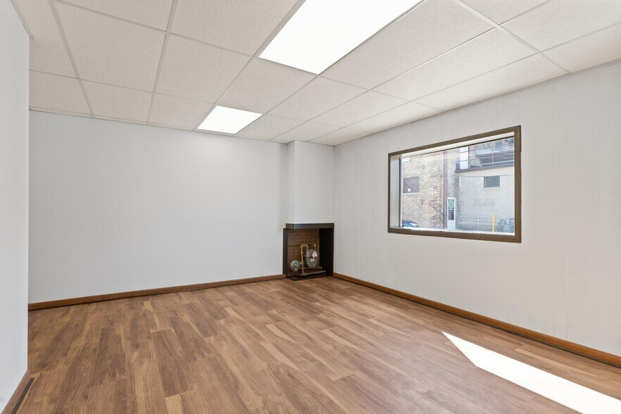 More Photos Of 315 E Main St, Waupun General Retail For Sale