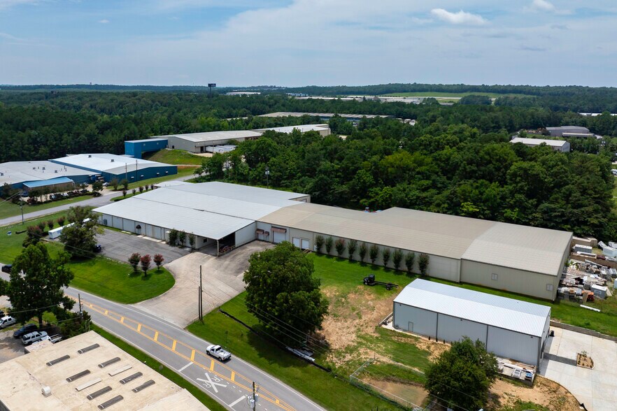More Photos Of 100 Airpark Industrial Rd, Alabaster Warehouse For Sale
