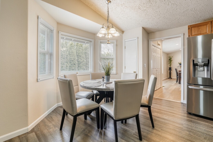 More Photos Of 810 NE 167th Ave, Vancouver Assisted Living For Sale