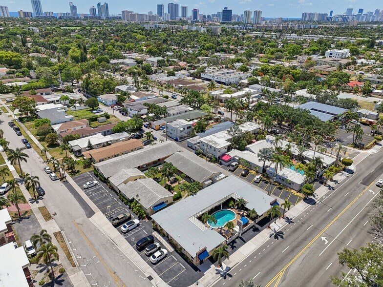 More Photos Of 1201 S Federal Hwy, Hollywood Hotel For Sale