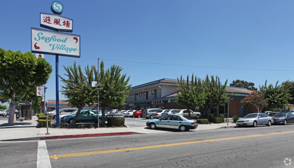 More Photos Of 634-694 W Garvey Ave, Monterey Park General Retail For Lease
