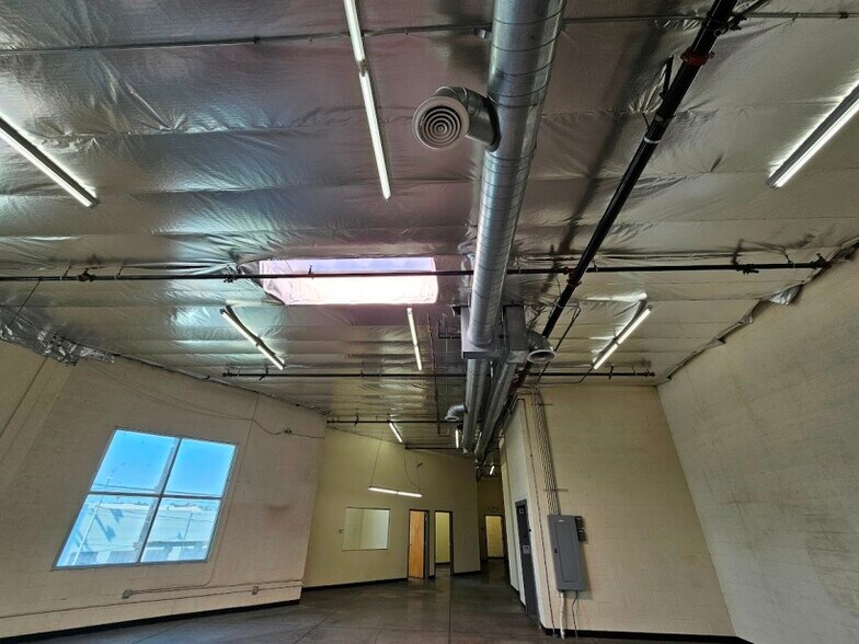 More Photos Of 2890 E Pico Blvd, Los Angeles Light Distribution For Lease