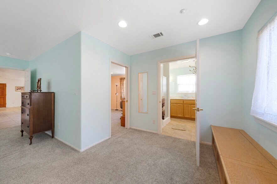 More Photos Of 1449 Lytle Creek Rd, Lytle Creek Flex For Sale