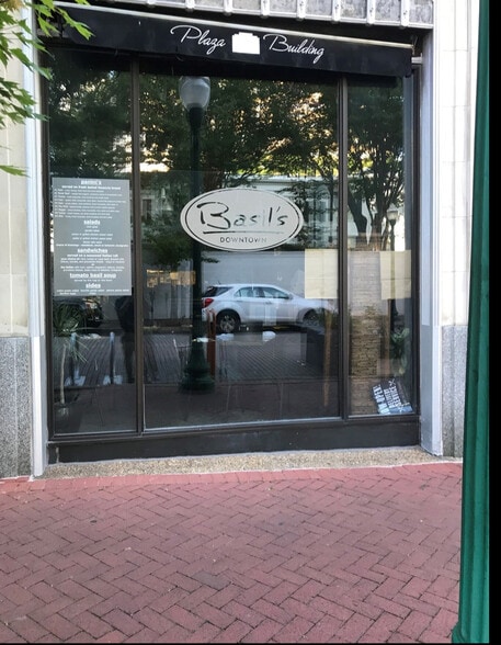 More Photos Of 120 N Congress St, Jackson Apartments For Lease