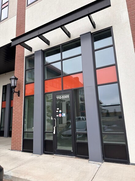 More Photos Of 5305 Magasin Ave, Beaumont General Retail For Sale