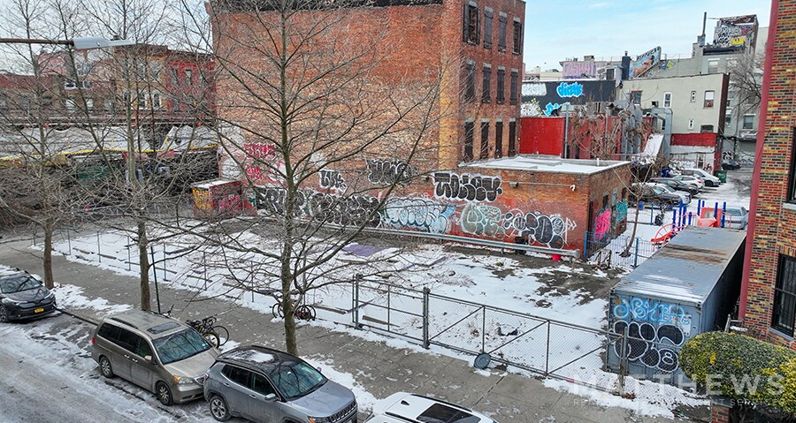 Primary Photo Of 11 Cornelia Street, Brooklyn Flex For Sale