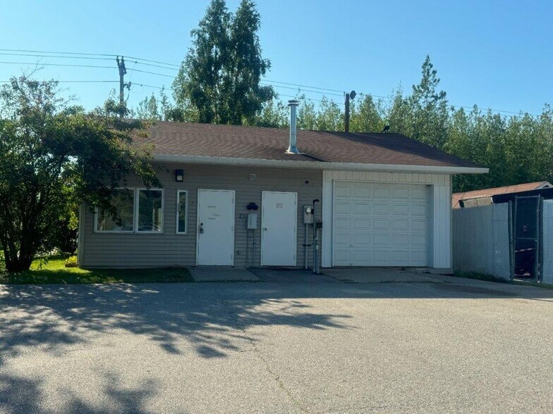 Primary Photo Of 1422 Hampstead Ave, Fairbanks Office For Lease