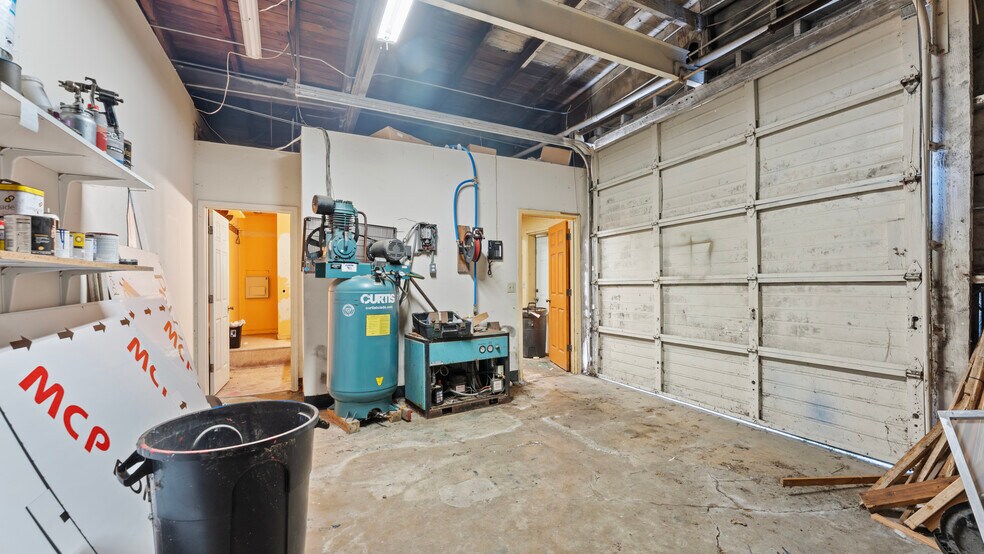 More Photos Of 240 Hwy 101, Bandon Freestanding For Sale