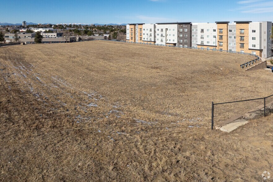 More Photos Of E Arapahoe Rd & S Lima St, Centennial Land For Lease