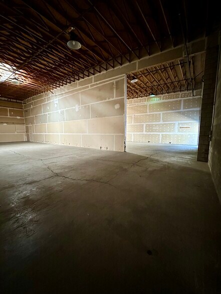 More Photos Of 110 Spring Hill Dr, Grass Valley Manufacturing For Lease