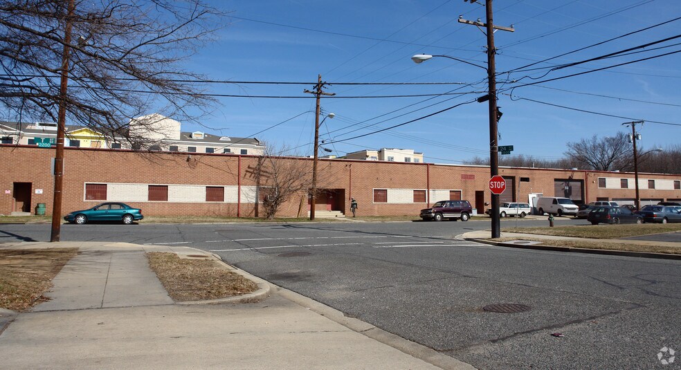 More Photos Of 2300 T St NE, Washington Warehouse For Sale