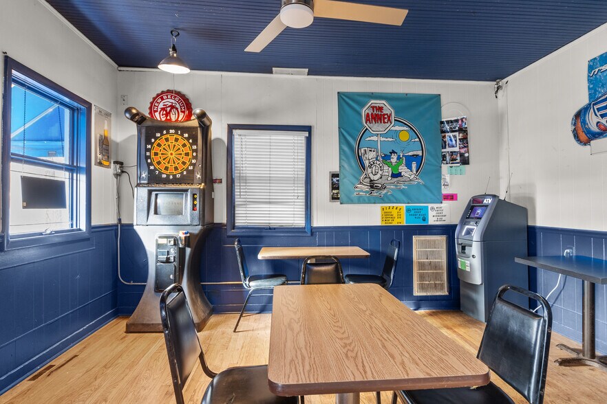More Photos Of 39918 93rd St, Genoa City General Retail For Sale