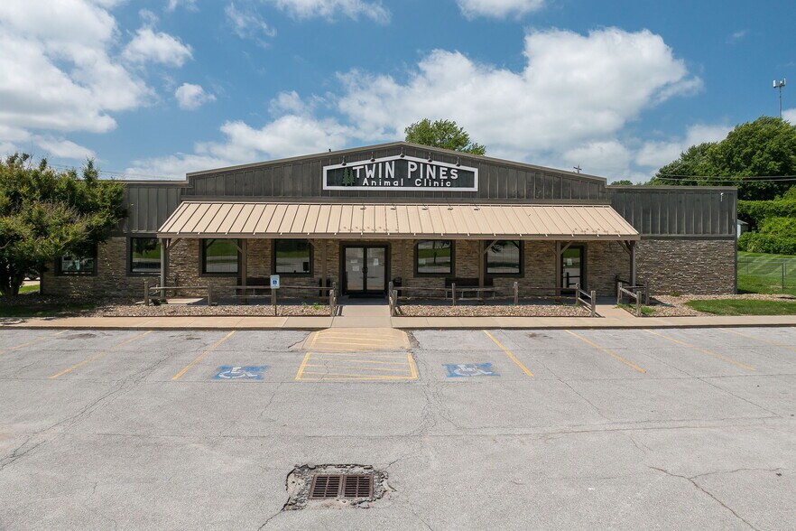 More Photos Of 20994 State Route K, Saint Joseph Office For Lease