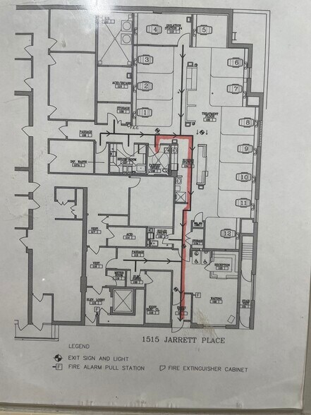 More Photos Of 1515 Jarret Pl, Bronx Hospital For Lease