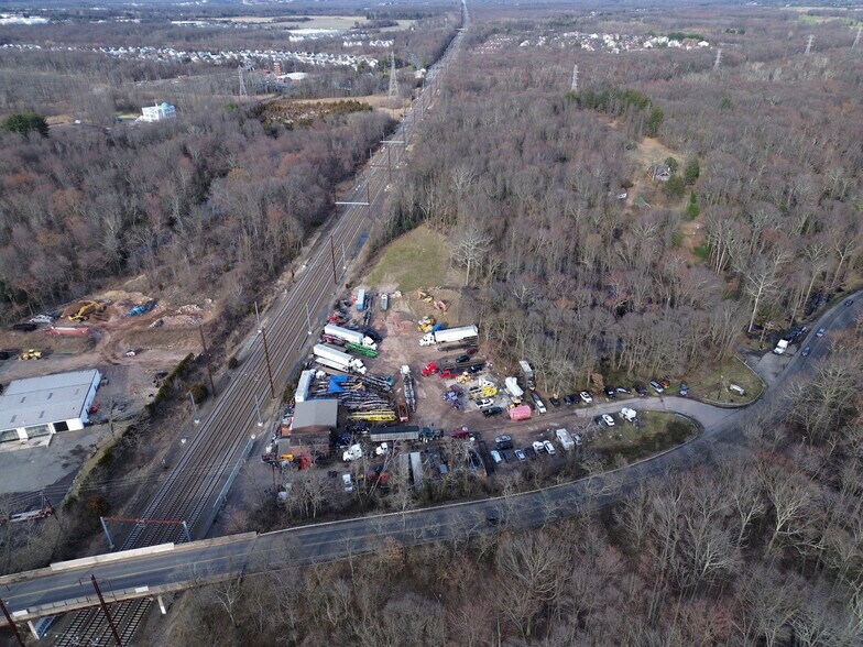 More Photos Of 6 Youngs Rd, Hamilton Township Land For Lease