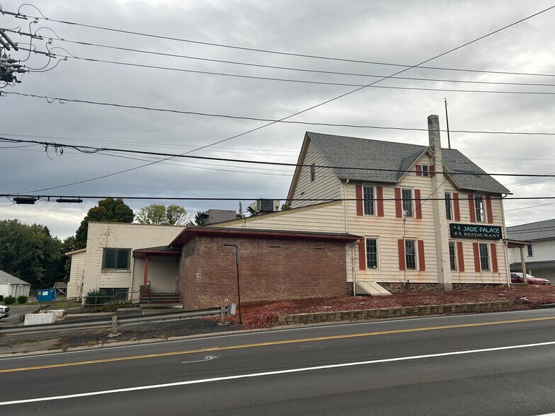 More Photos Of 602 Ridge Rd, Webster Restaurant For Sale