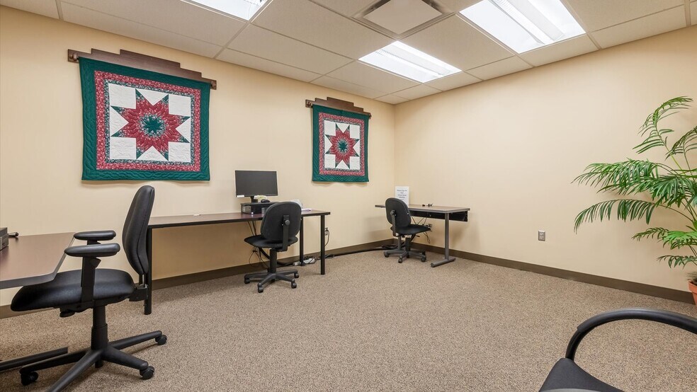 More Photos Of 200 N Whitewoman St, Coshocton Loft Creative Space For Lease