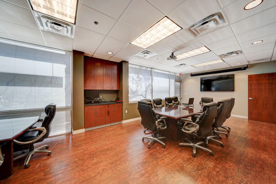 More Photos Of 9332 E Raintree Dr, Scottsdale Medical For Sale