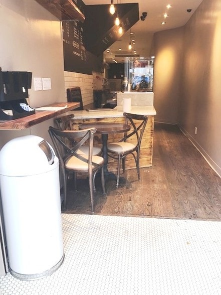 More Photos Of 379 Third Ave, New York Storefront Retail Residential For Lease