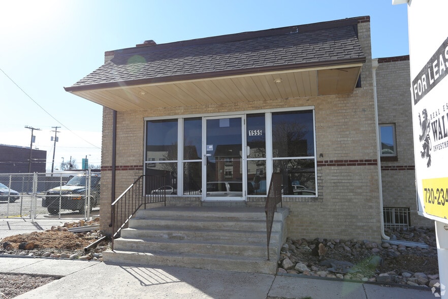 More Photos Of 1555 Dayton St, Aurora Office For Sale