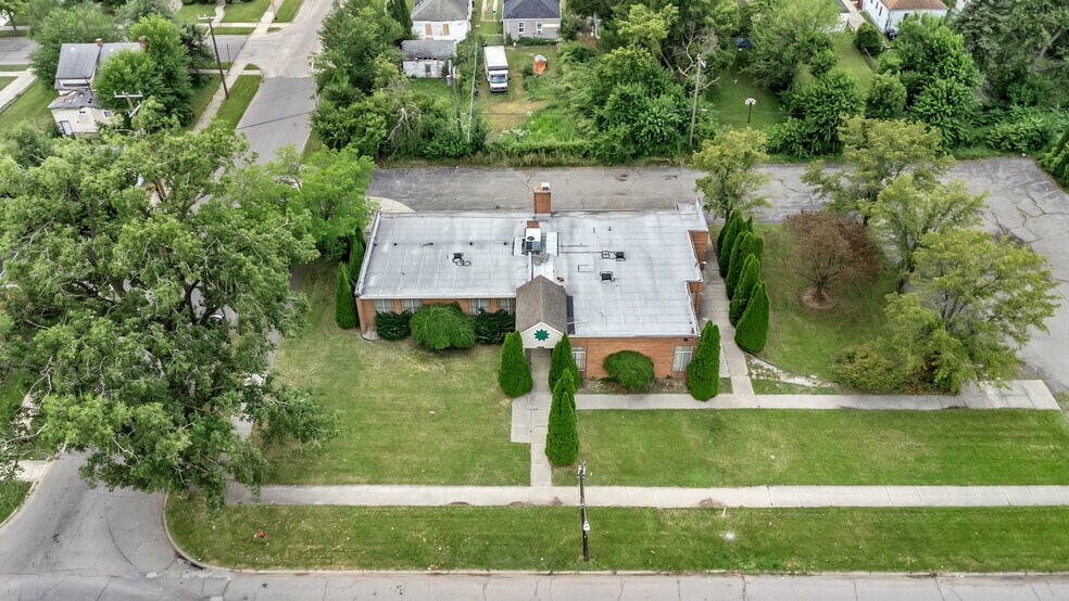More Photos Of 19711 Greenfield Rd, Detroit Religious Facility For Sale