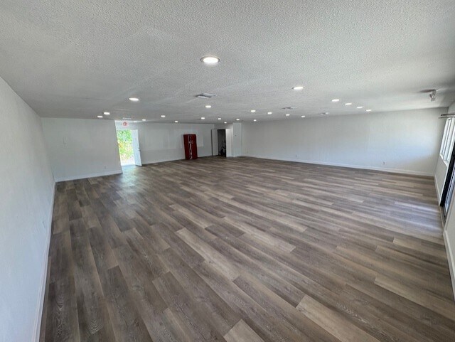 More Photos Of 602 S State St, Bunnell Storefront Retail Office For Lease