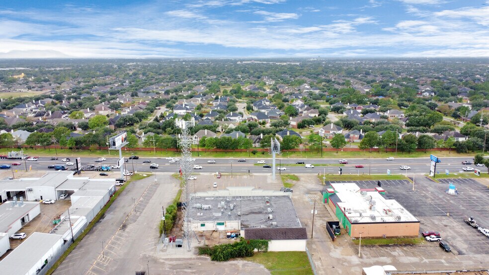 More Photos Of 5220-5234 Highway 6 N, Houston Freestanding For Lease