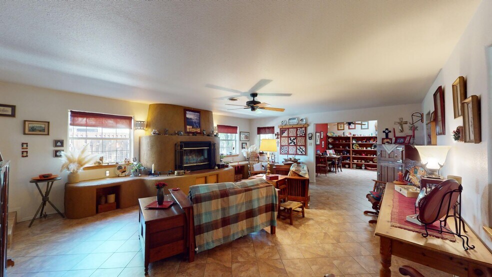 More Photos Of 1804 E College Blvd, Roswell General Retail For Sale