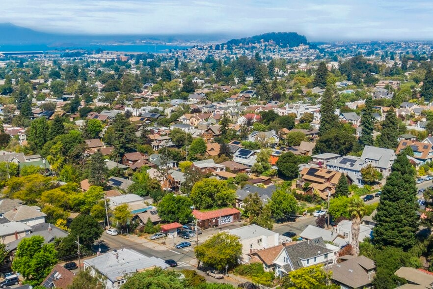 More Photos Of 1745 Cedar St, Berkeley Land For Sale