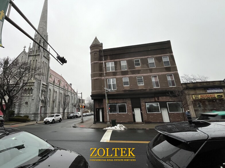 More Photos Of 446-448 Main St, East Orange Storefront Retail Residential For Lease