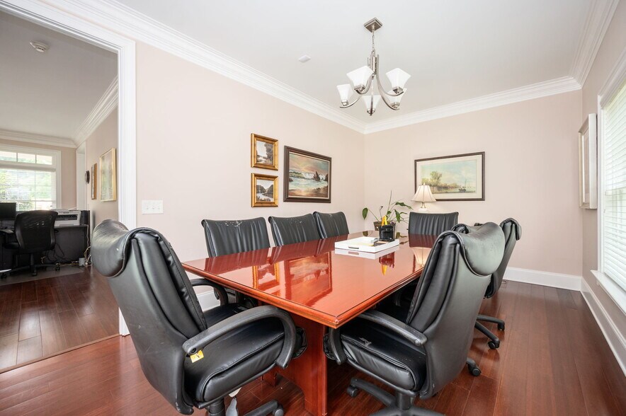 More Photos Of 5102 Covington Hwy, Decatur Medical For Sale