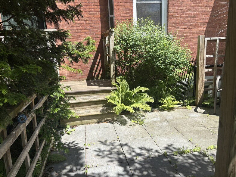 More Photos Of 72 Union Ave, Saratoga Springs Apartments For Sale