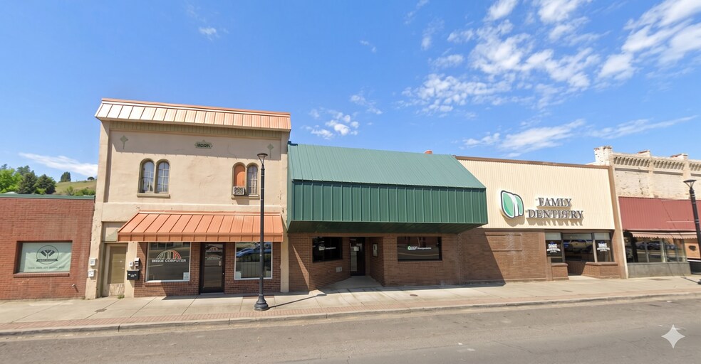 Primary Photo Of 210 S Main St, Colfax Office For Sale