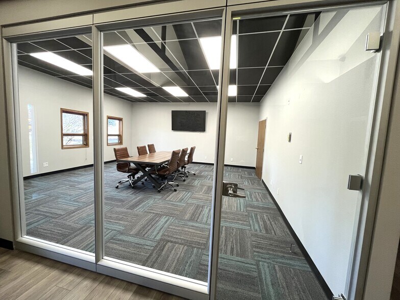 More Photos Of 1905 Plaza Blvd, Rapid City Loft Creative Space For Lease