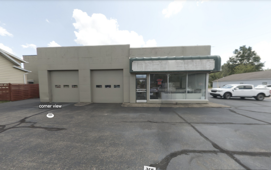 Primary Photo Of 5317 Mahoning Ave, Youngstown Auto Dealership For Sale