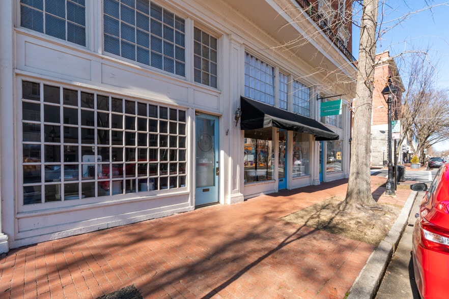 More Photos Of 726 Caroline St, Fredericksburg Apartments For Lease