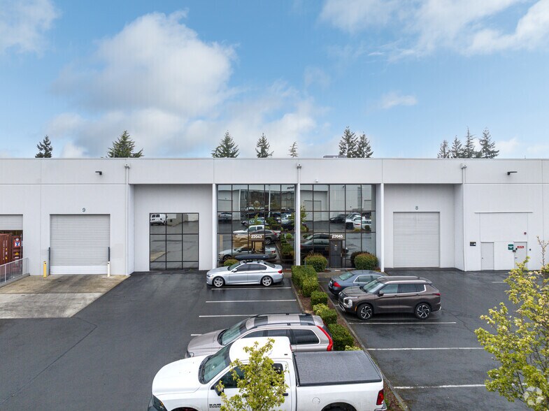 More Photos Of 22035-22051 68th Ave S, Kent Warehouse For Lease