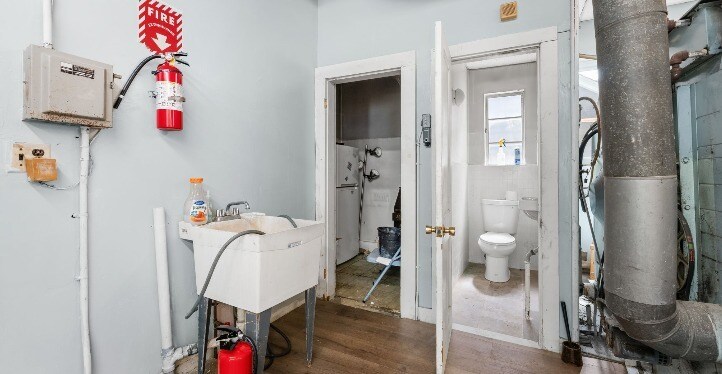 More Photos Of 345 Nahatan St, Norwood Freestanding For Sale