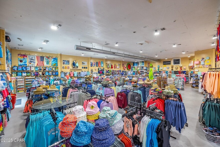 More Photos Of 6908 Thomas Dr, Panama City Beach Freestanding For Sale