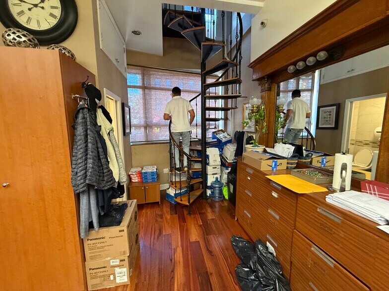 More Photos Of 459 6th Ave, Brooklyn Apartments For Lease