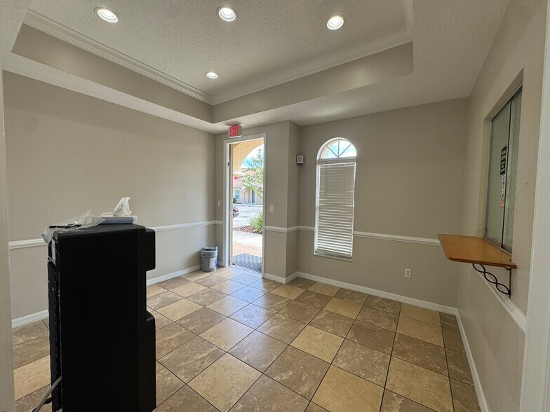 More Photos Of 3212-3214 Hillsdale Ln, Kissimmee Medical For Lease