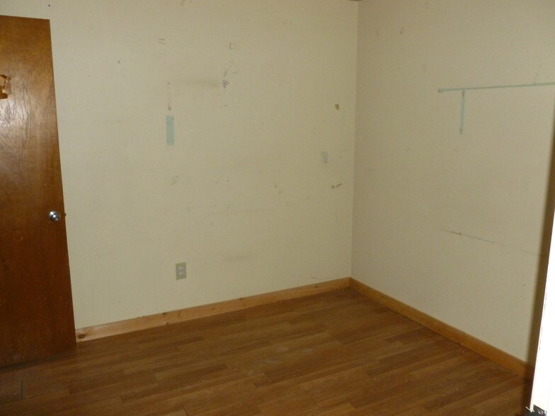 More Photos Of 82 Main St, Keene General Retail For Sale