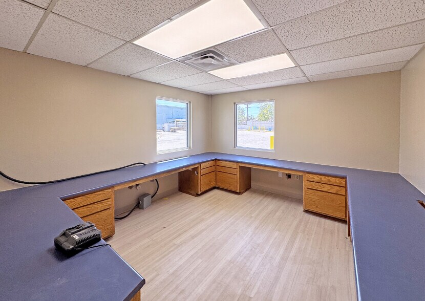 More Photos Of 500 Broadway Blvd SE, Albuquerque Food Processing For Sale